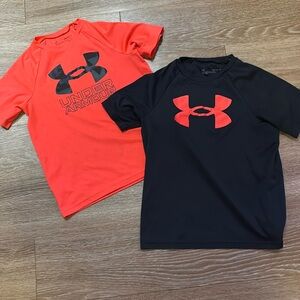 Boys size YSM athletic short sleeve Under Armour heat gear tees